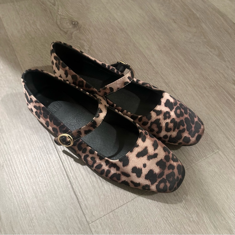 Gap Leopard Print Ballet Flats - image 2